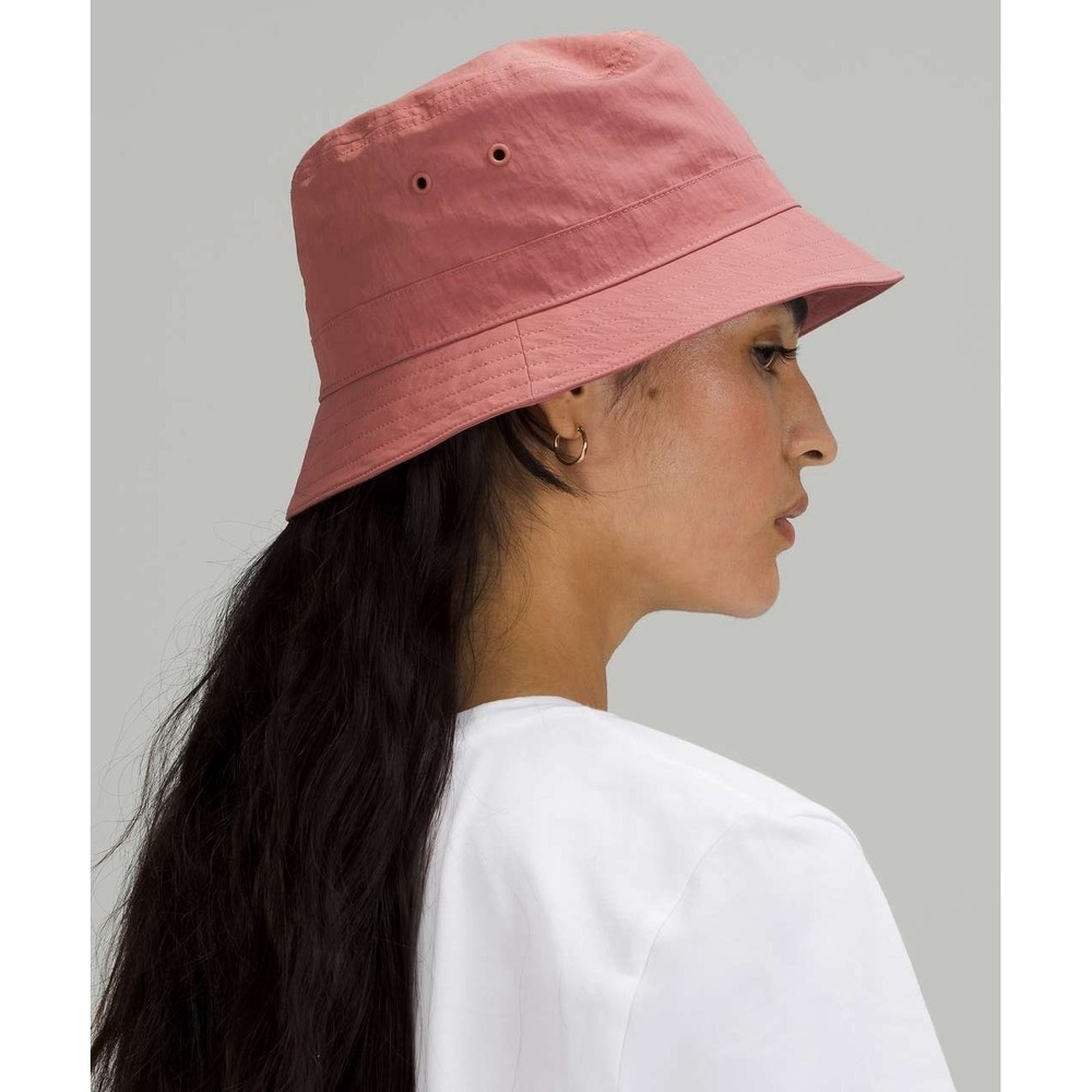 Lululemon On My Level Bucket Hat in Spiced Chai Pink Water Repellent Mesh OS S/M